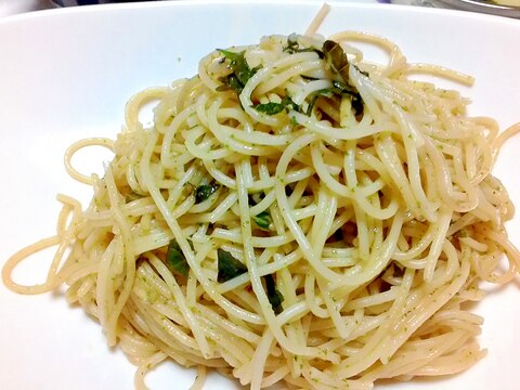 大葉のジェノベーゼ風パスタ